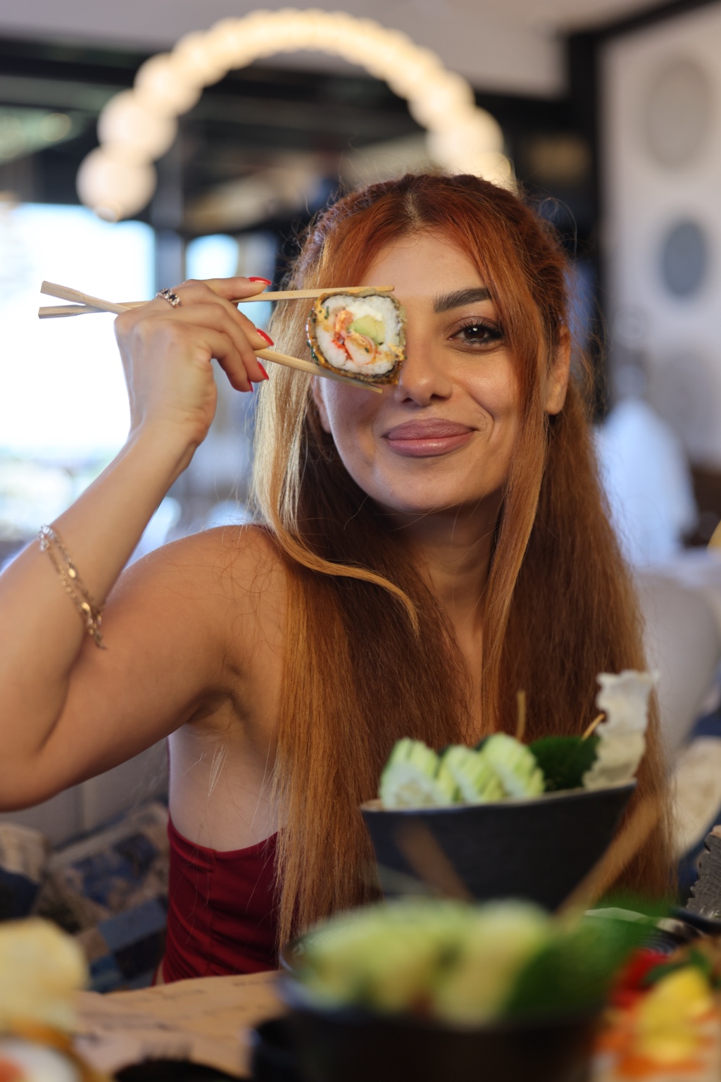 Portrait ambiance sushi chez TROV